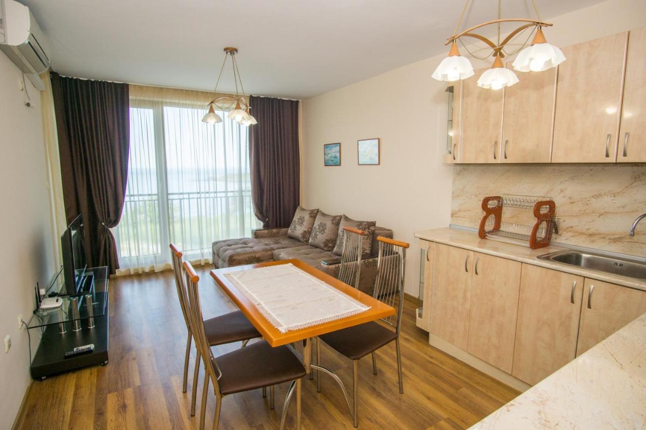 Guest apartments STELA Tsarévo Extérieur photo